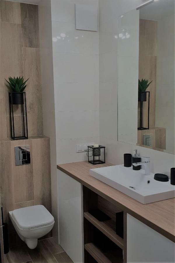 Apartament New York Różana 19 Poznan Bagian luar foto