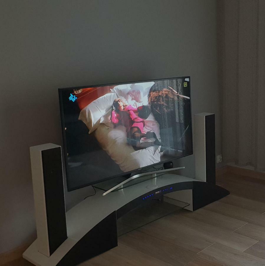 Apartament New York Różana 19 Poznan Bagian luar foto